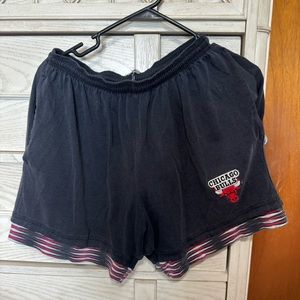 Vintage 90s Starter Chicago Bulls Bob Lanier Shorts size m